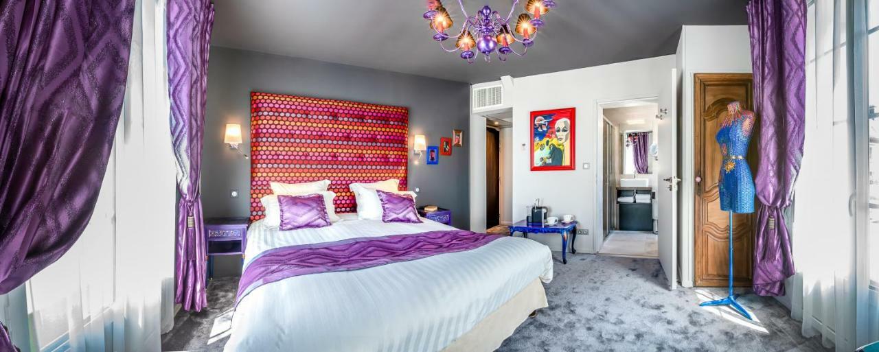 Brit Hotel Privilege Lisieux - La Villa Des Arts エクステリア 写真